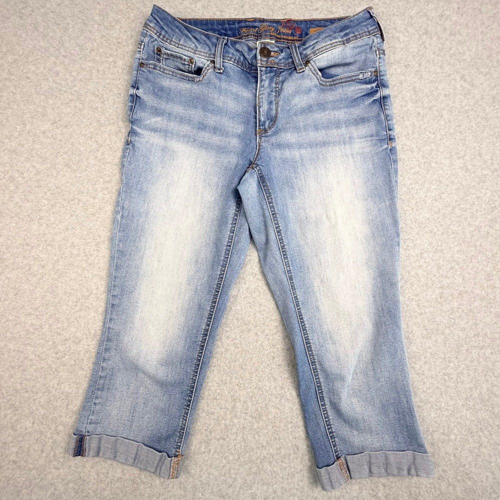 Womens Light Wash Cuffed Capri Jeans Size 10 Stretch Denim Cropped